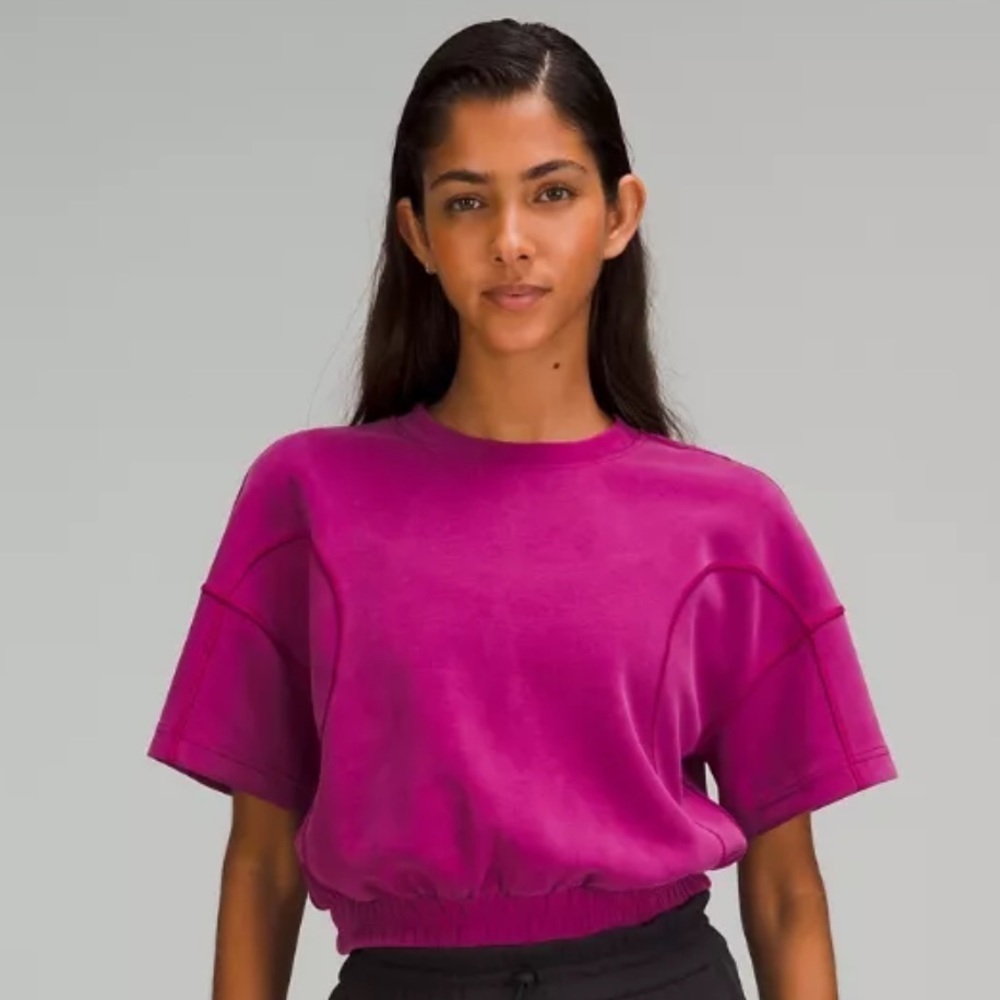 Lululemon Magenta Purple Softstreme Gathered Cropped Short Sleeve Top Size 12